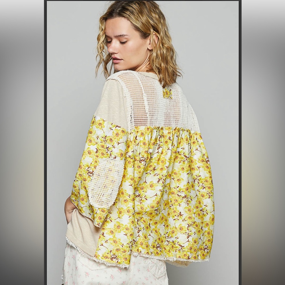 3595 Size Medium 24” POL relaxed fit floral crochet patch top NEW With Tags. - Picture 3 of 5